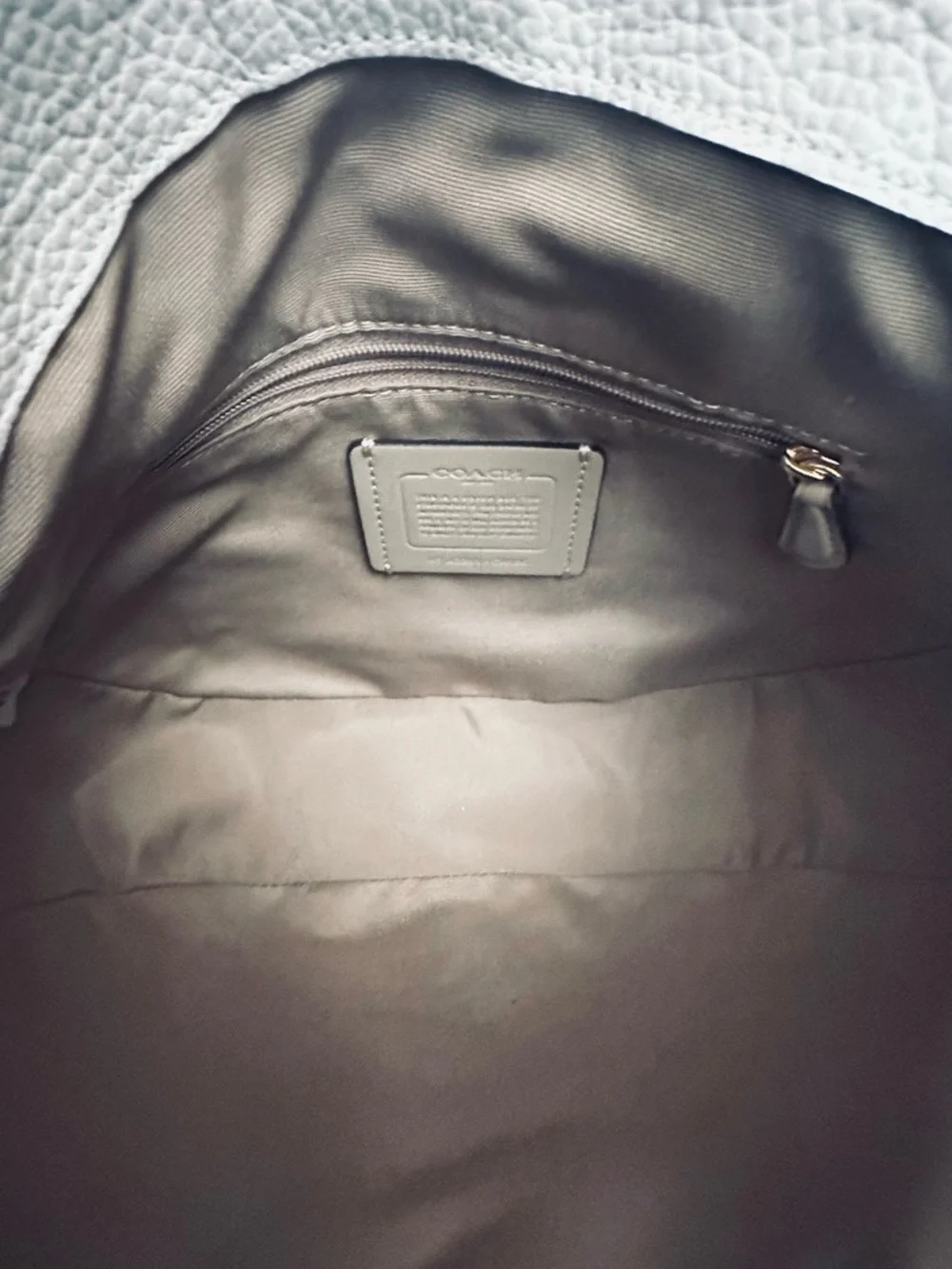 Coach Cream Pebbled Leather Turnlock Shoulder Bag - Picture 6 of 7